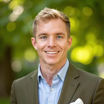 Travis Old, Broker